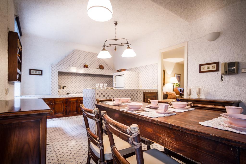 Lake Charming Apartment Cernobbio Phòng bức ảnh