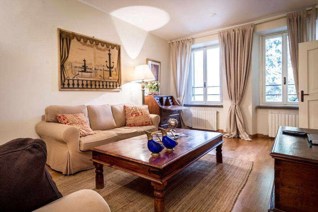 Lake Charming Apartment Cernobbio Phòng bức ảnh